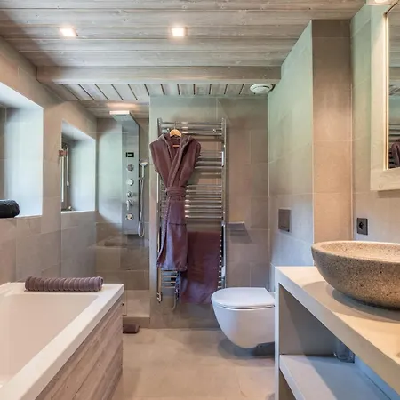 וילה Mozart I Le Club מגב