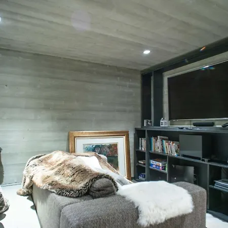 Mozart I Luxe I Jacuzzi & Sauna Villa *